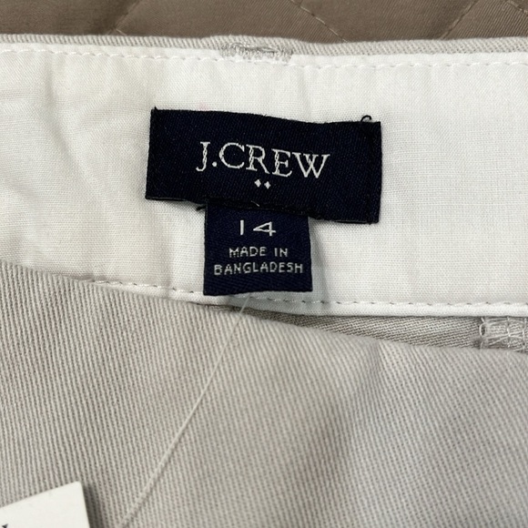 J. Crew Oyster Grey 5" Classic Chino Short/NWT/Size 14 - Picture 7 of 12